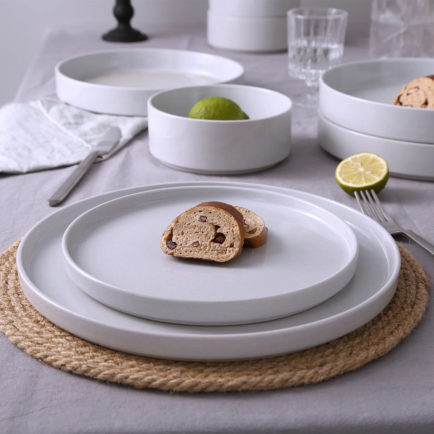 12 Piece Dinnerware Set, Stoneware Plates and Bowls Set, Dish Set for 4, Light Gray