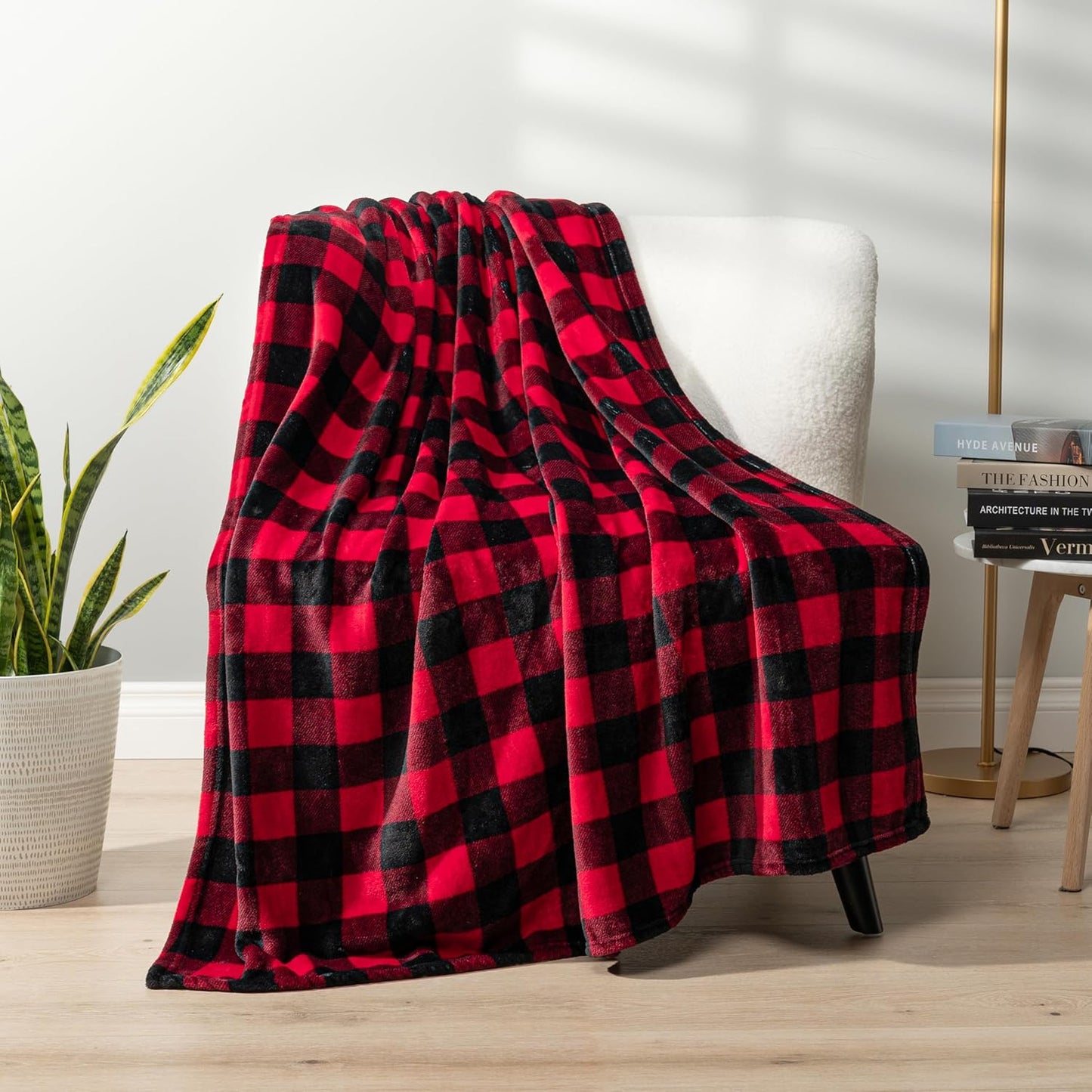 Black and Red Buffalo Plaid Fleece Bed Blanket King Size, Soft Checkered Flannel Blanket for Sofa, Plaid Christmas Couch Throw Bed, Warm Cozy Decorative Blanket Fall Decor Gift, 90X90