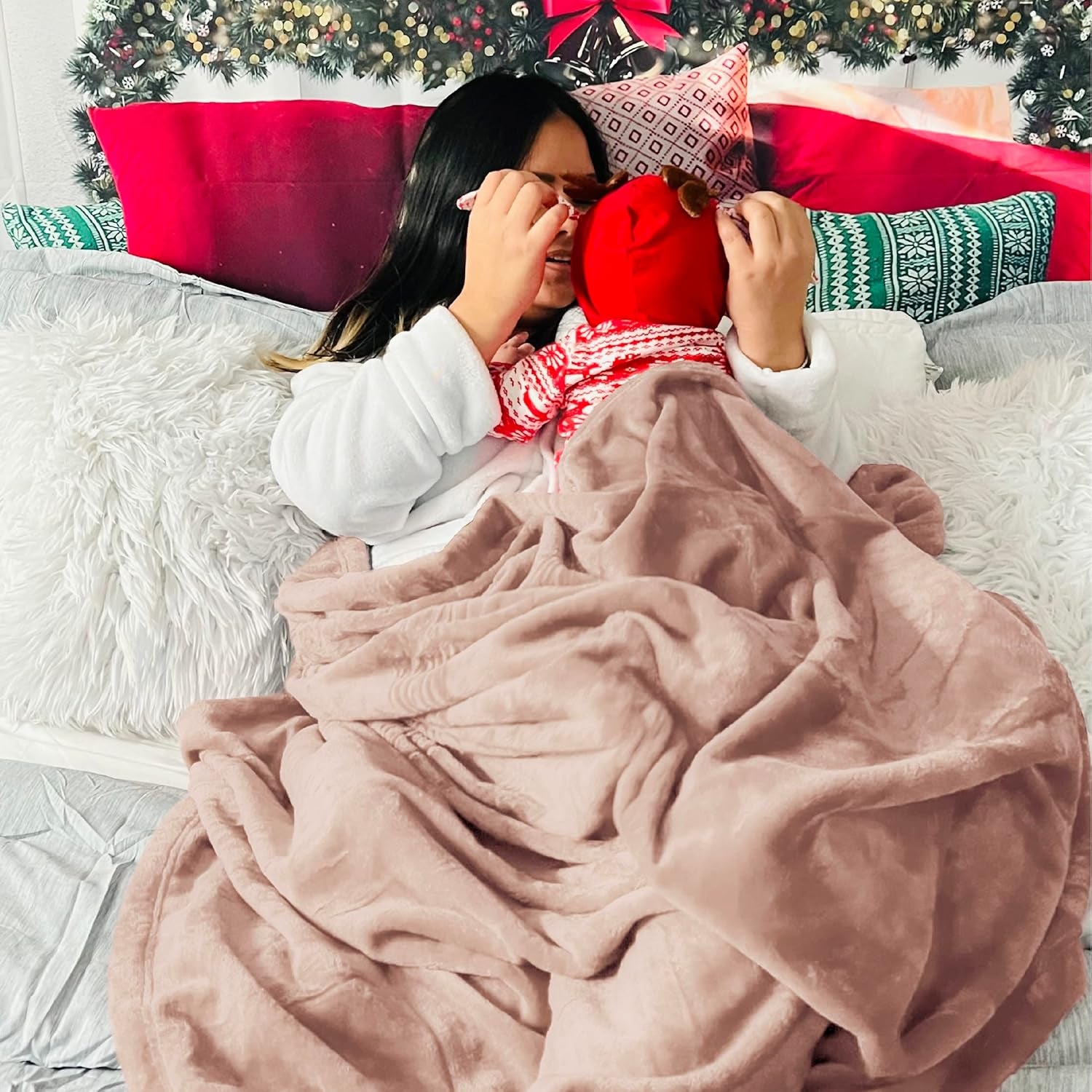 Gentlesoft Fleece Blanket Twin Size Dusty Pink - 300GSM Lightweight Plush Fuzzy Cozy Soft Warm Blanket for Bed, Sofa, Couch, Travel, Camping, 60X80 Inches