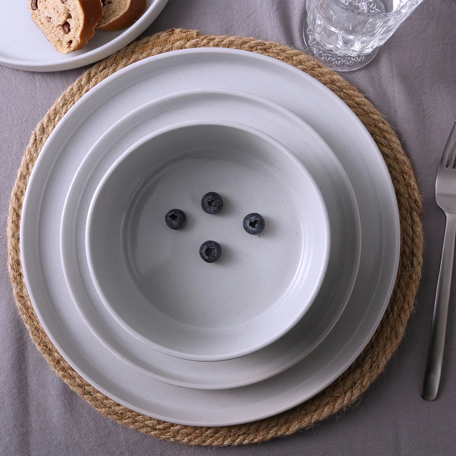 12 Piece Dinnerware Set, Stoneware Plates and Bowls Set, Dish Set for 4, Light Gray